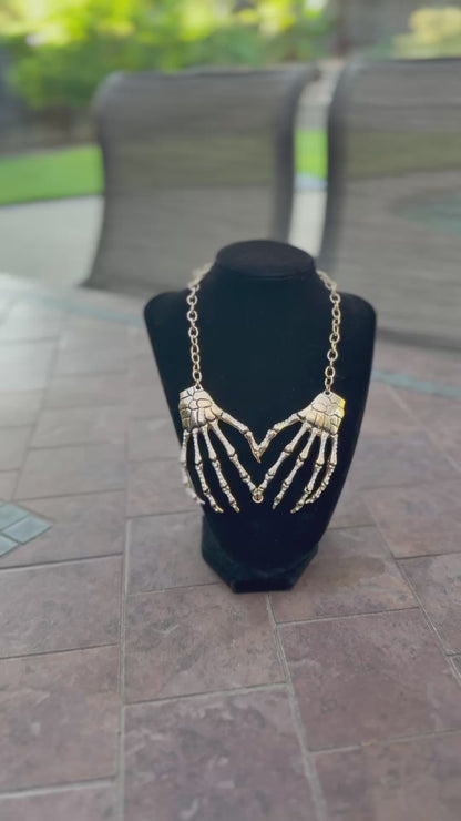 Skeleton Hands Rhinestone Statement Necklace – Silver Gothic Chain Choker
