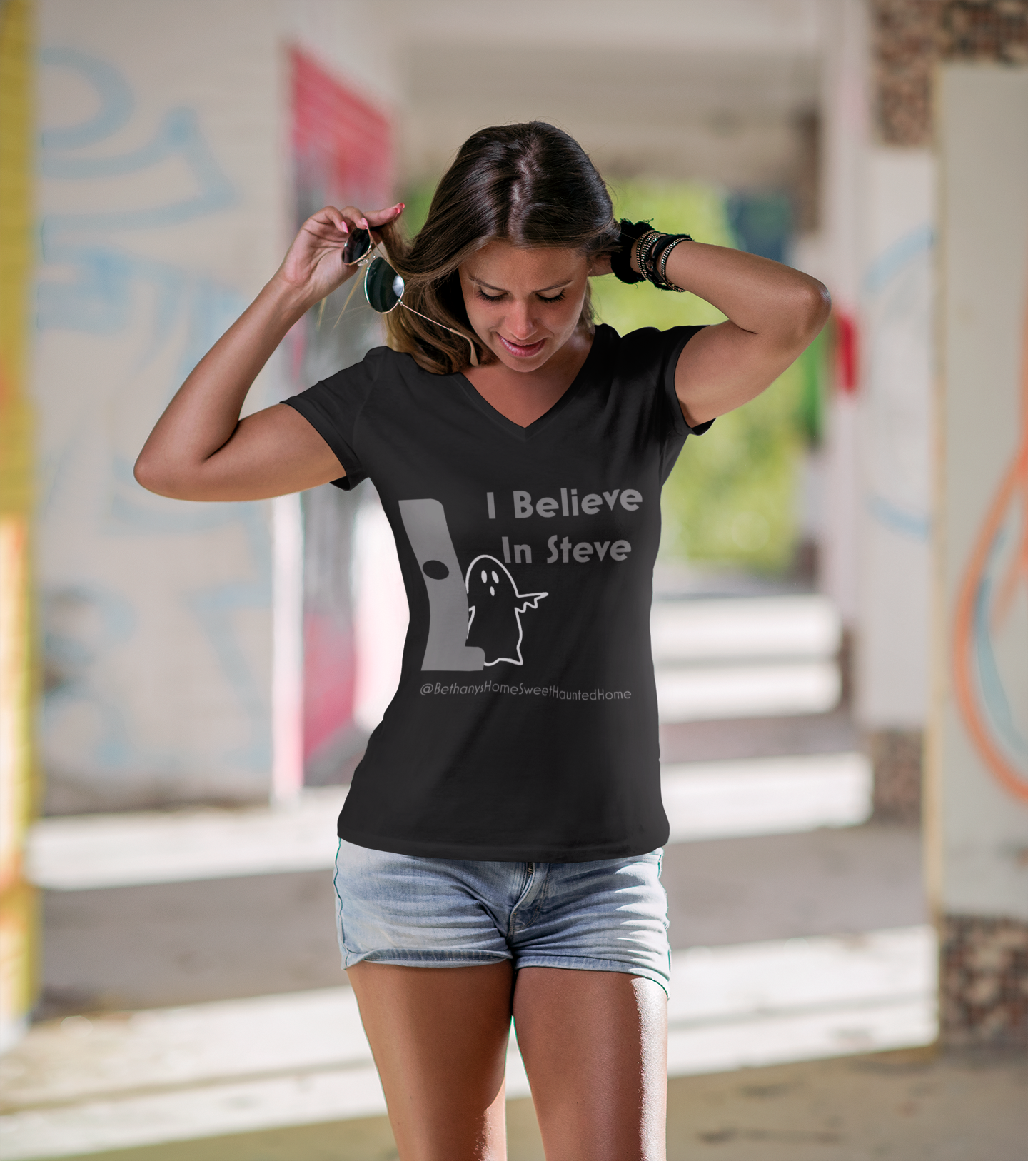 Bethany's Relaxed V-Neck T-Shirt